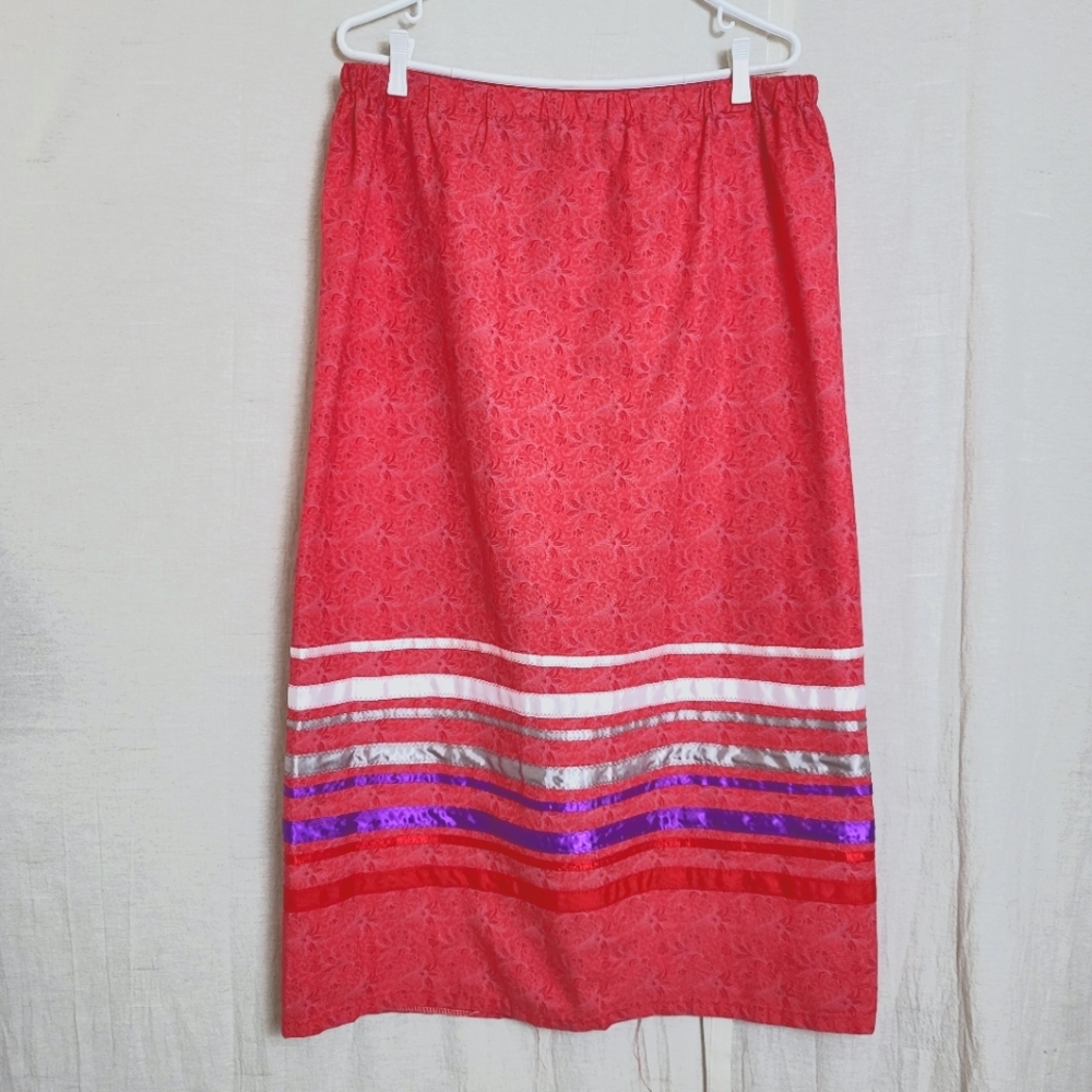 Native American Women's M-L A-Line Ribbon Skirt Pink Purple Vibrant Floral